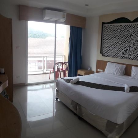 Red Sapphire Hotel Patong ภายนอก รูปภาพ