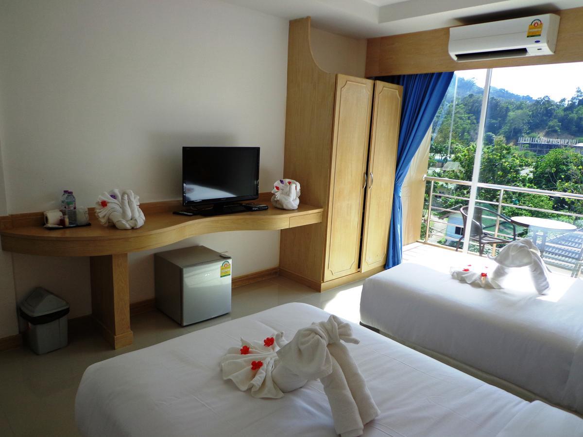 Red Sapphire Hotel Patong ภายนอก รูปภาพ