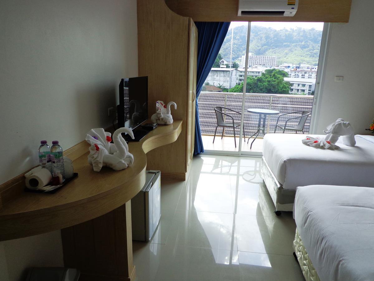 Red Sapphire Hotel Patong ภายนอก รูปภาพ