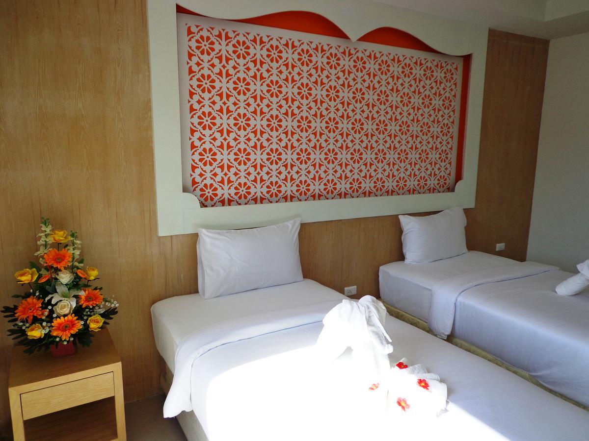 Red Sapphire Hotel Patong ภายนอก รูปภาพ