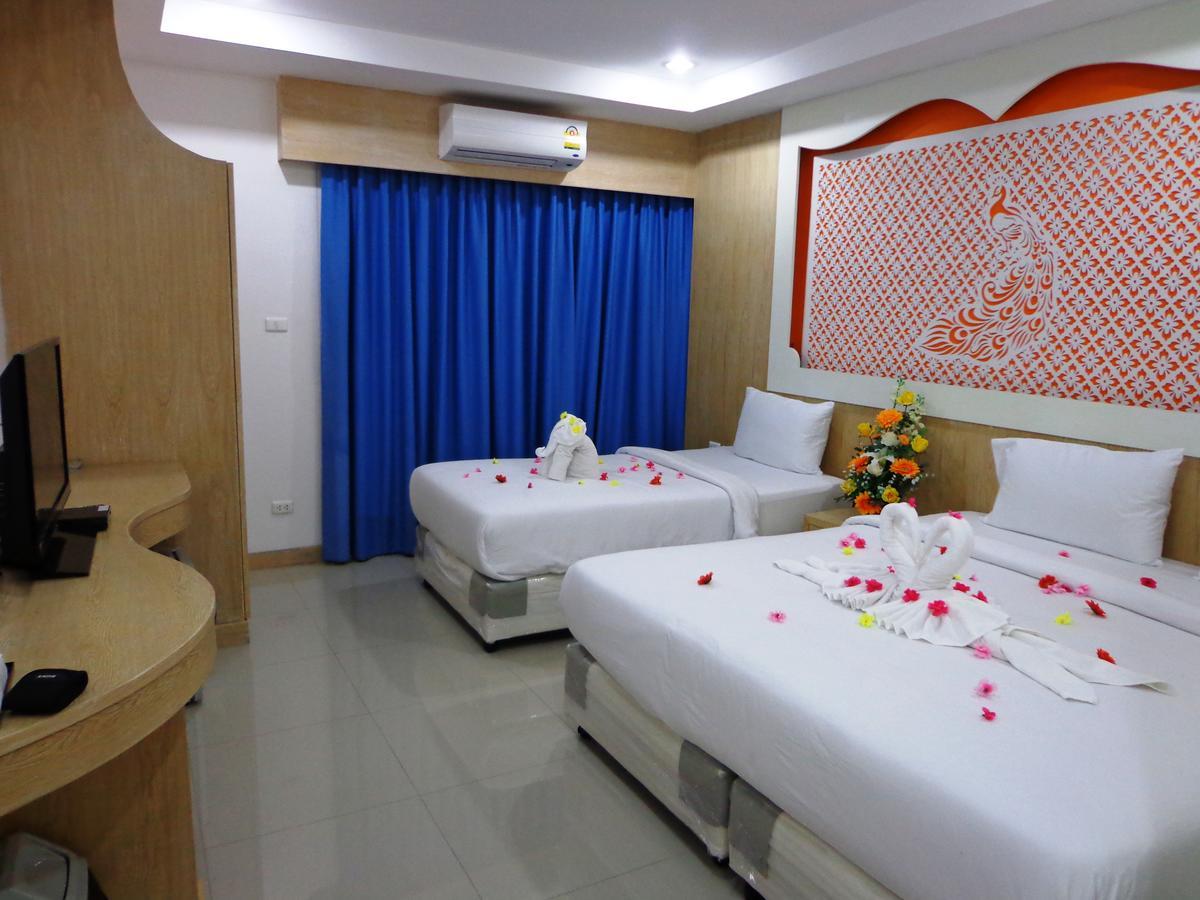 Red Sapphire Hotel Patong ภายนอก รูปภาพ