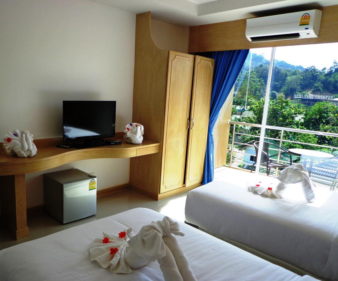 Red Sapphire Hotel Patong ภายนอก รูปภาพ