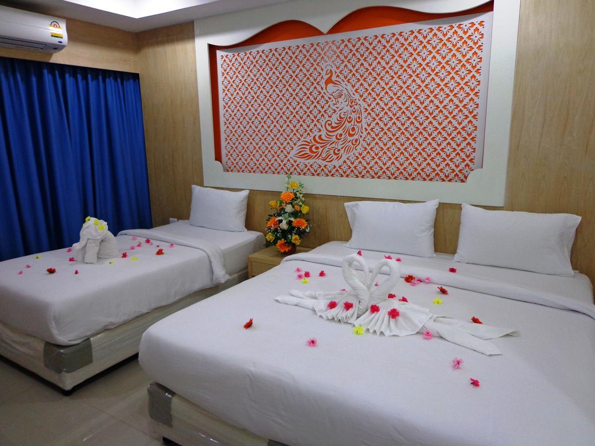 Red Sapphire Hotel Patong ภายนอก รูปภาพ