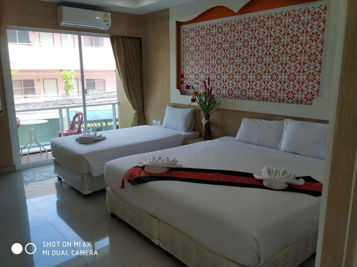 Red Sapphire Hotel Patong ภายนอก รูปภาพ