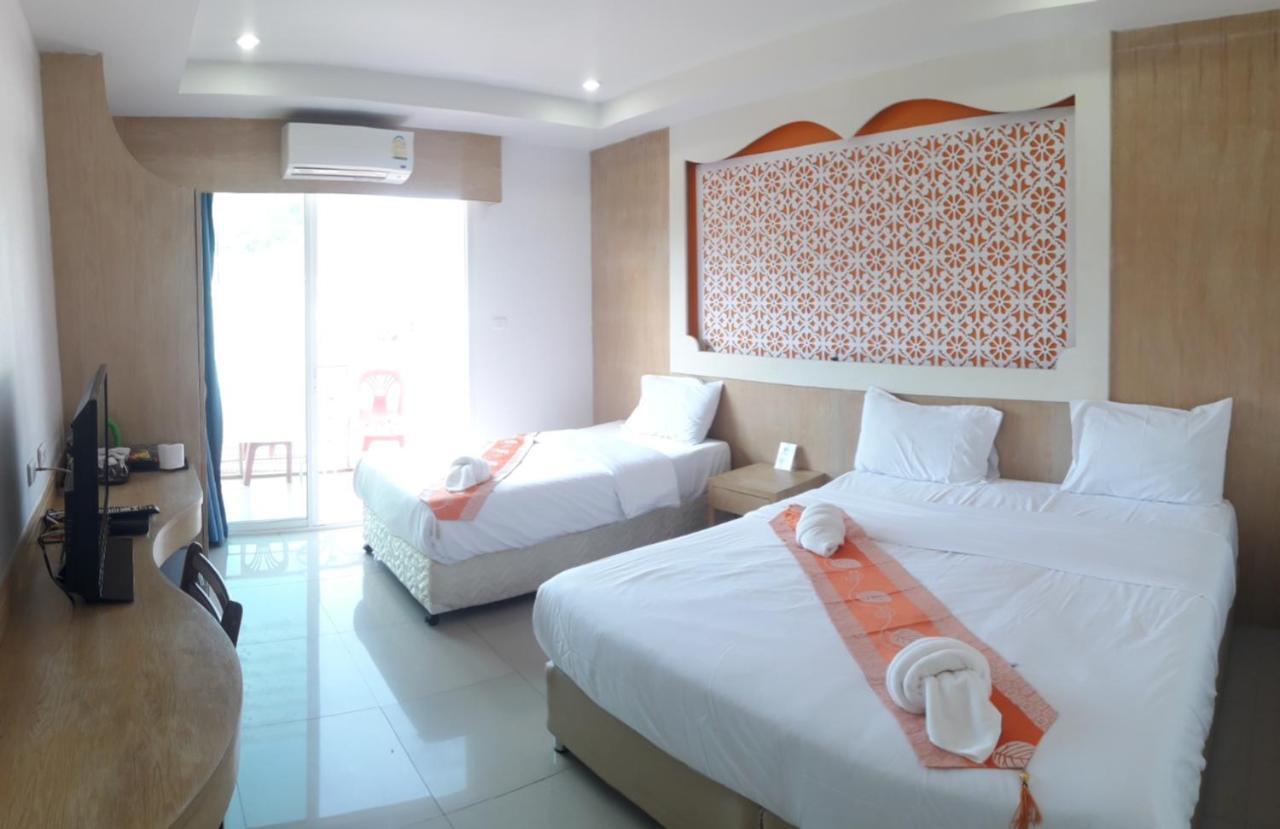 Red Sapphire Hotel Patong ภายนอก รูปภาพ